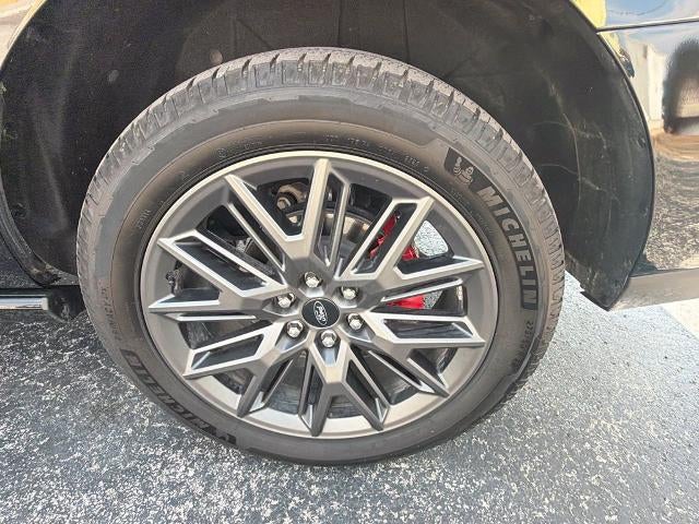 2025 Ford Expedition Max Platinum 4x4