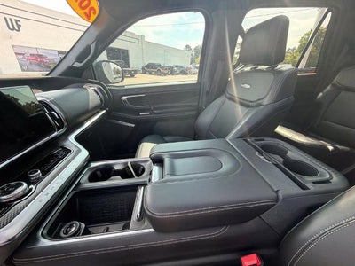 2025 Ford Expedition Max Platinum 4x4