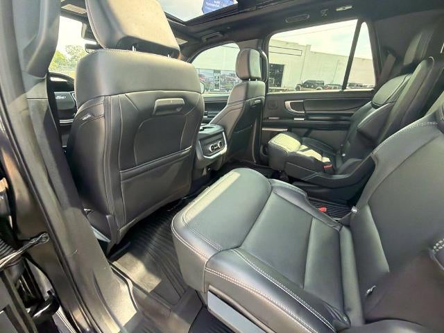 2025 Ford Expedition Max Platinum 4x4