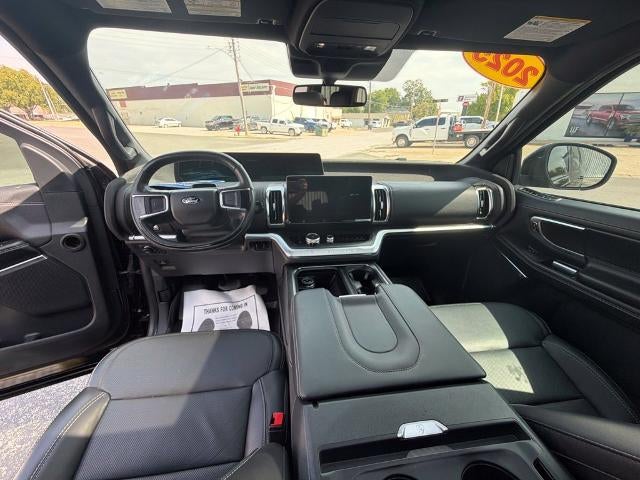 2025 Ford Expedition Max Platinum 4x4
