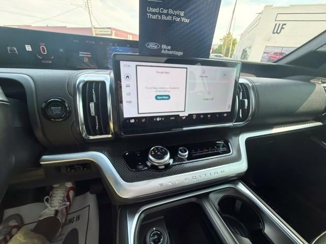 2025 Ford Expedition Max Platinum 4x4