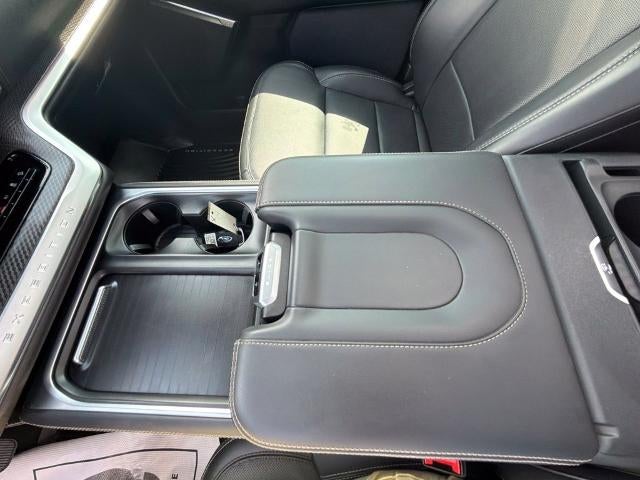 2025 Ford Expedition Max Platinum 4x4