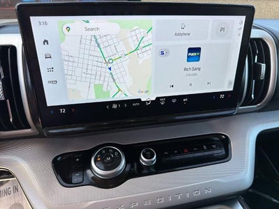 2025 Ford Expedition Active 4x2