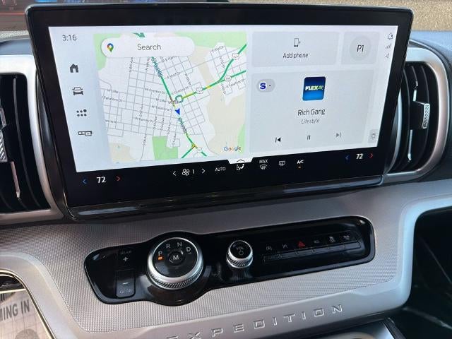 2025 Ford Expedition Active 4x2