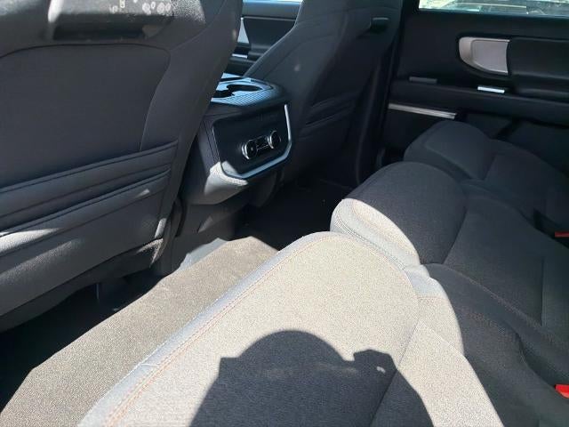 2025 Ford Expedition Active 4x2