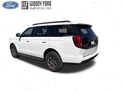 2025 Ford Expedition Active 4x2