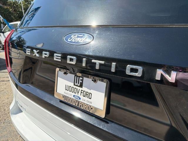 2025 Ford Expedition Active 4x2