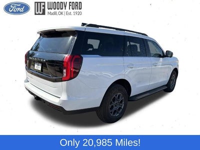 2025 Ford Expedition Active 4x2