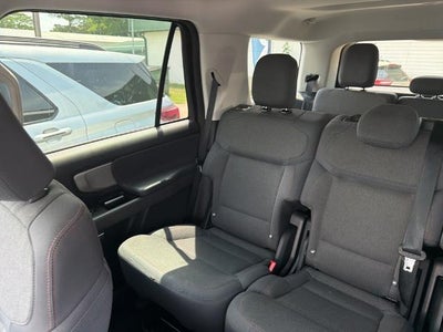 2025 Ford Expedition Active 4x2