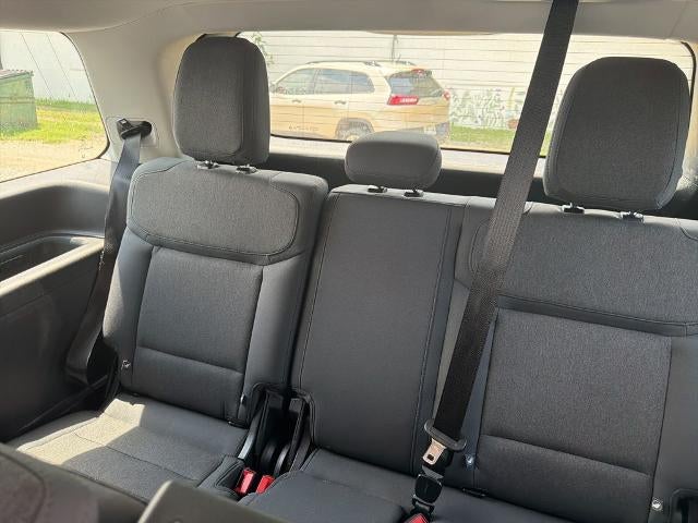 2025 Ford Expedition Active 4x2