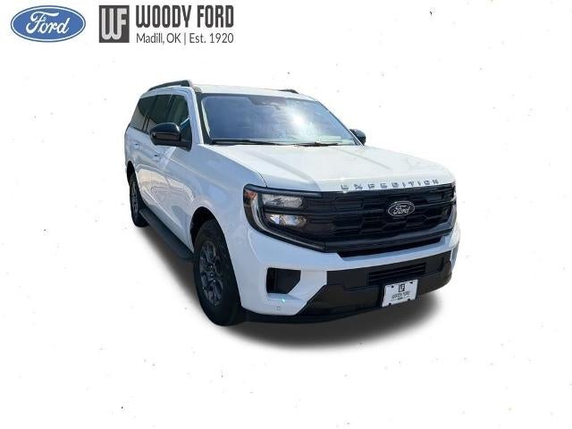 2025 Ford Expedition Active 4x2