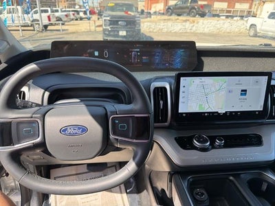 2025 Ford Expedition Active 4x2