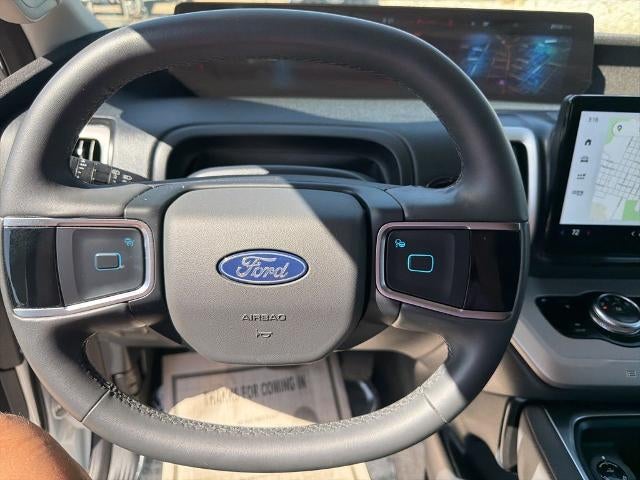 2025 Ford Expedition Active 4x2