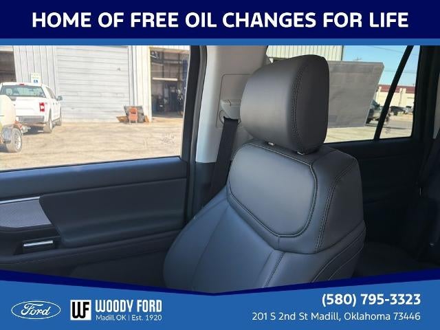 2026 Ford Expedition Active 4x2