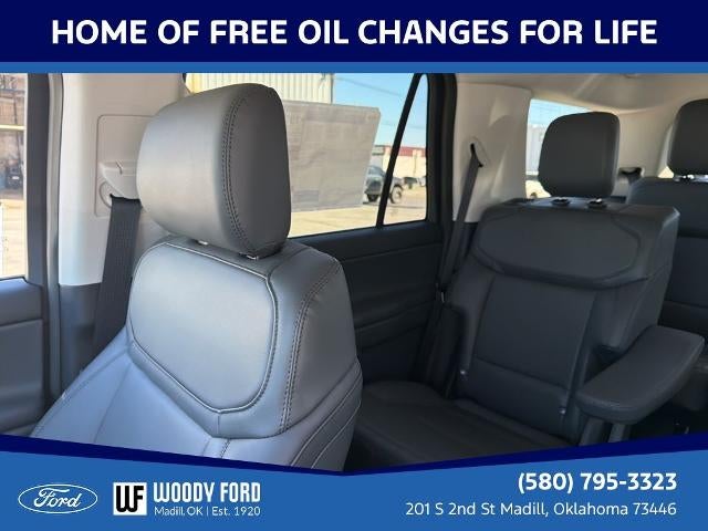 2026 Ford Expedition Active 4x2