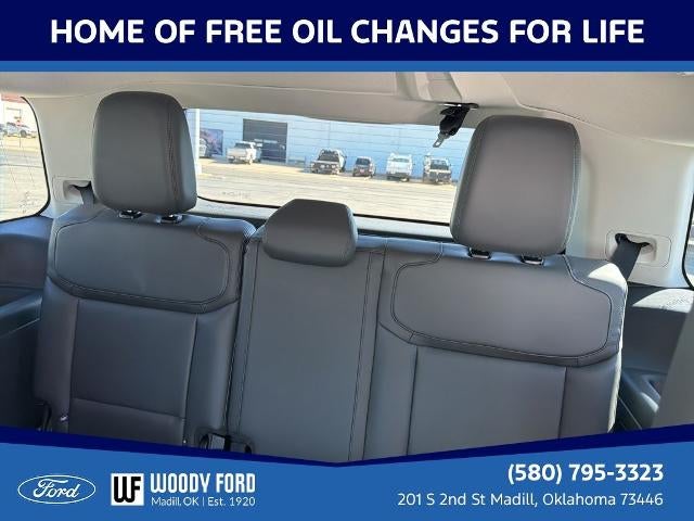 2026 Ford Expedition Active 4x2