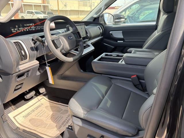 2026 Ford Expedition Active 4x2