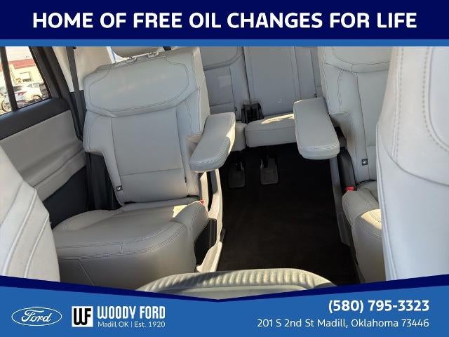 2026 Ford Expedition Active 4x2