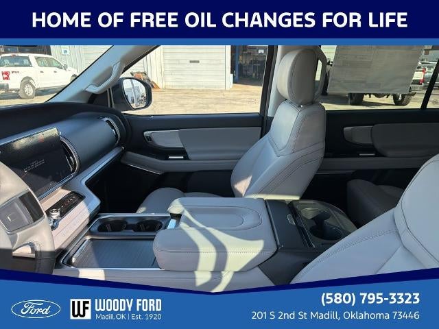 2026 Ford Expedition Active 4x2