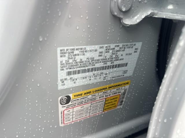 2025 Ford Expedition Active 4x2