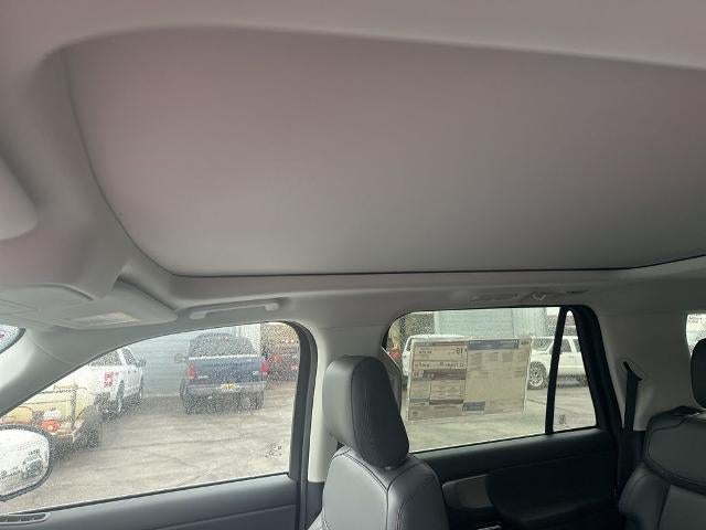 2025 Ford Expedition Active 4x2