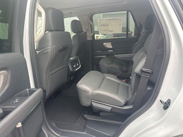 2025 Ford Expedition Active 4x2