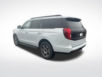 2025 Ford Expedition Active 4x2