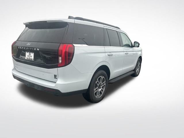 2025 Ford Expedition Active 4x2