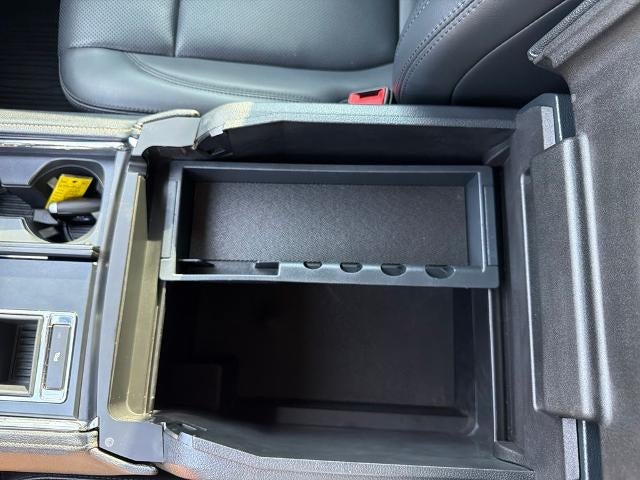 2022 Ford Expedition XLT 4x2