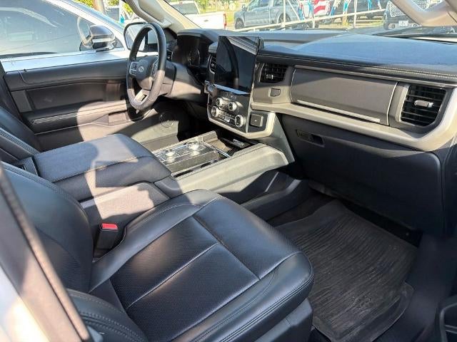 2023 Ford Expedition XLT 4x4