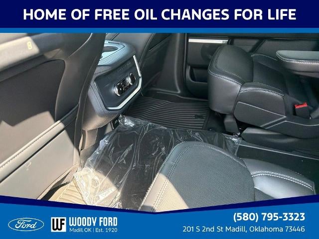 2027 Ford Expedition Platinum 4x4