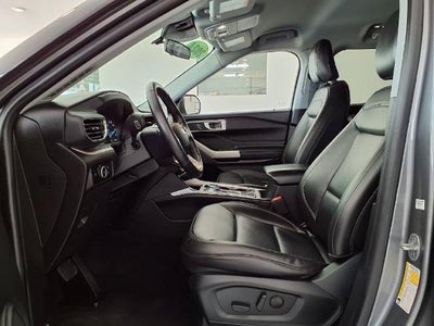2024 Ford Explorer XLT RWD
