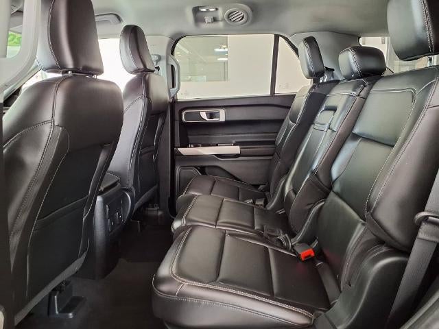 2024 Ford Explorer XLT RWD
