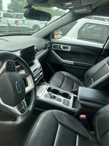 2024 Ford Explorer XLT RWD