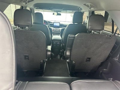 2022 Ford Explorer XLT RWD