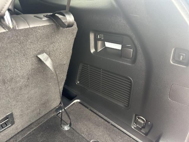 2022 Ford Explorer XLT RWD