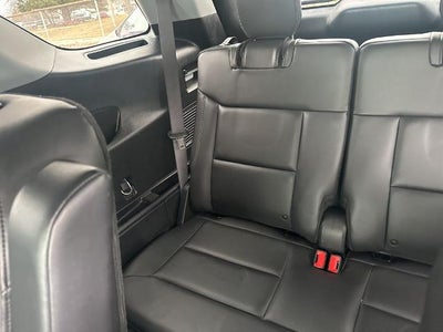 2022 Ford Explorer XLT RWD