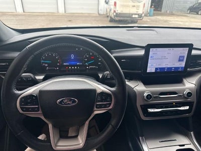 2022 Ford Explorer XLT RWD