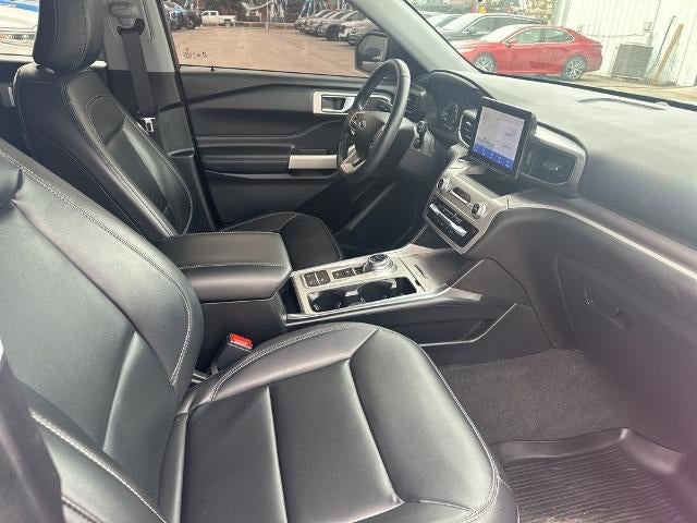 2022 Ford Explorer XLT RWD