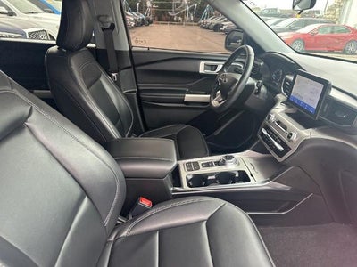 2022 Ford Explorer XLT RWD