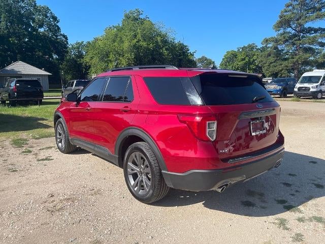 2021 Ford Explorer XLT 4WD