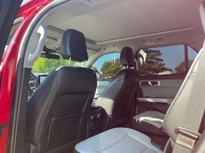 2021 Ford Explorer XLT 4WD