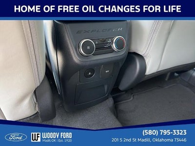 2026 Ford Explorer Active w/100A Pkg RWD