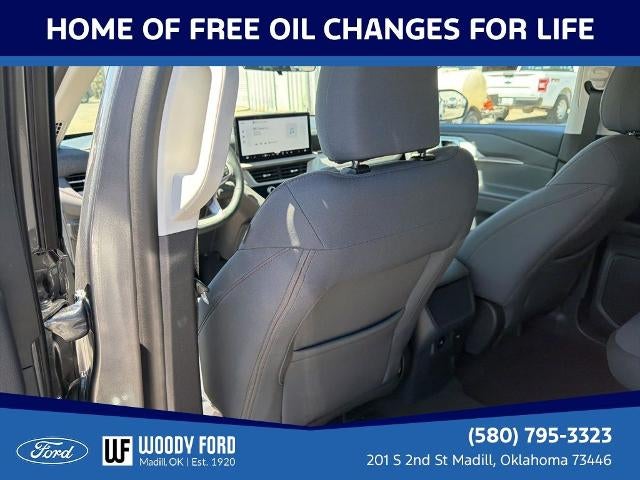 2026 Ford Explorer Active w/100A Pkg RWD