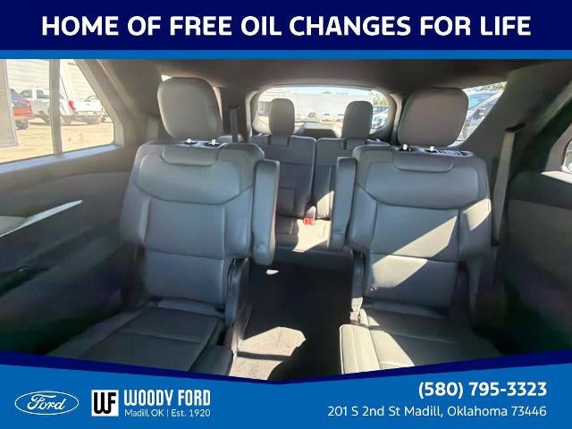2027 Ford Explorer Active w/100A Pkg RWD