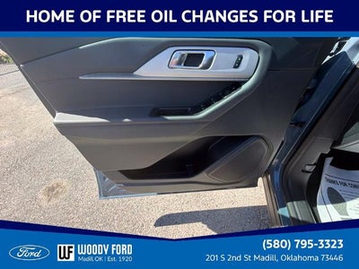 2027 Ford Explorer Active w/100A Pkg RWD