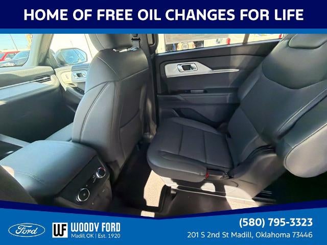 2027 Ford Explorer Active w/100A Pkg RWD