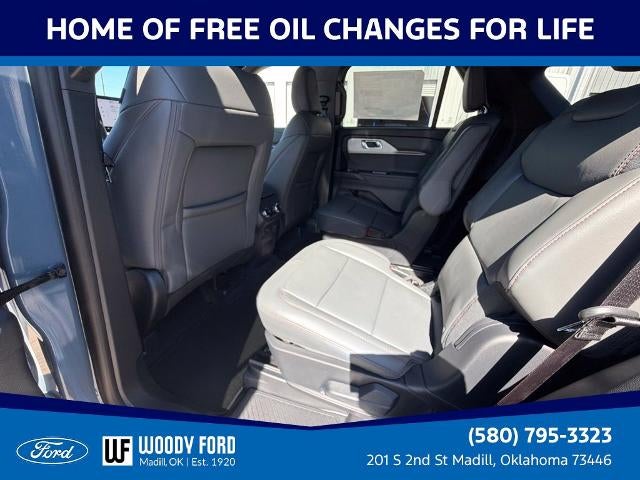 2027 Ford Explorer Active w/100A Pkg RWD