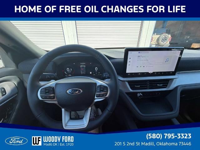 2027 Ford Explorer Active w/100A Pkg RWD