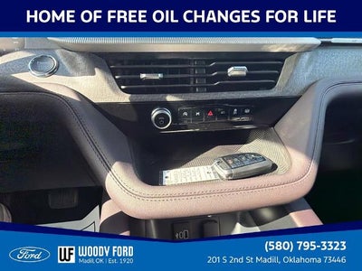 2027 Ford Explorer Platinum RWD